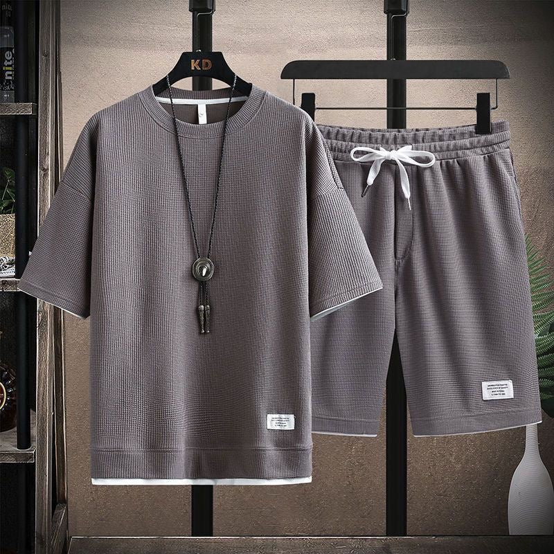 Comfortable and casual two-piece bedding sets are selling like hotcakes!