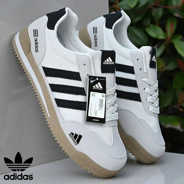 Classic Stride Everyday Comfort Sneakers